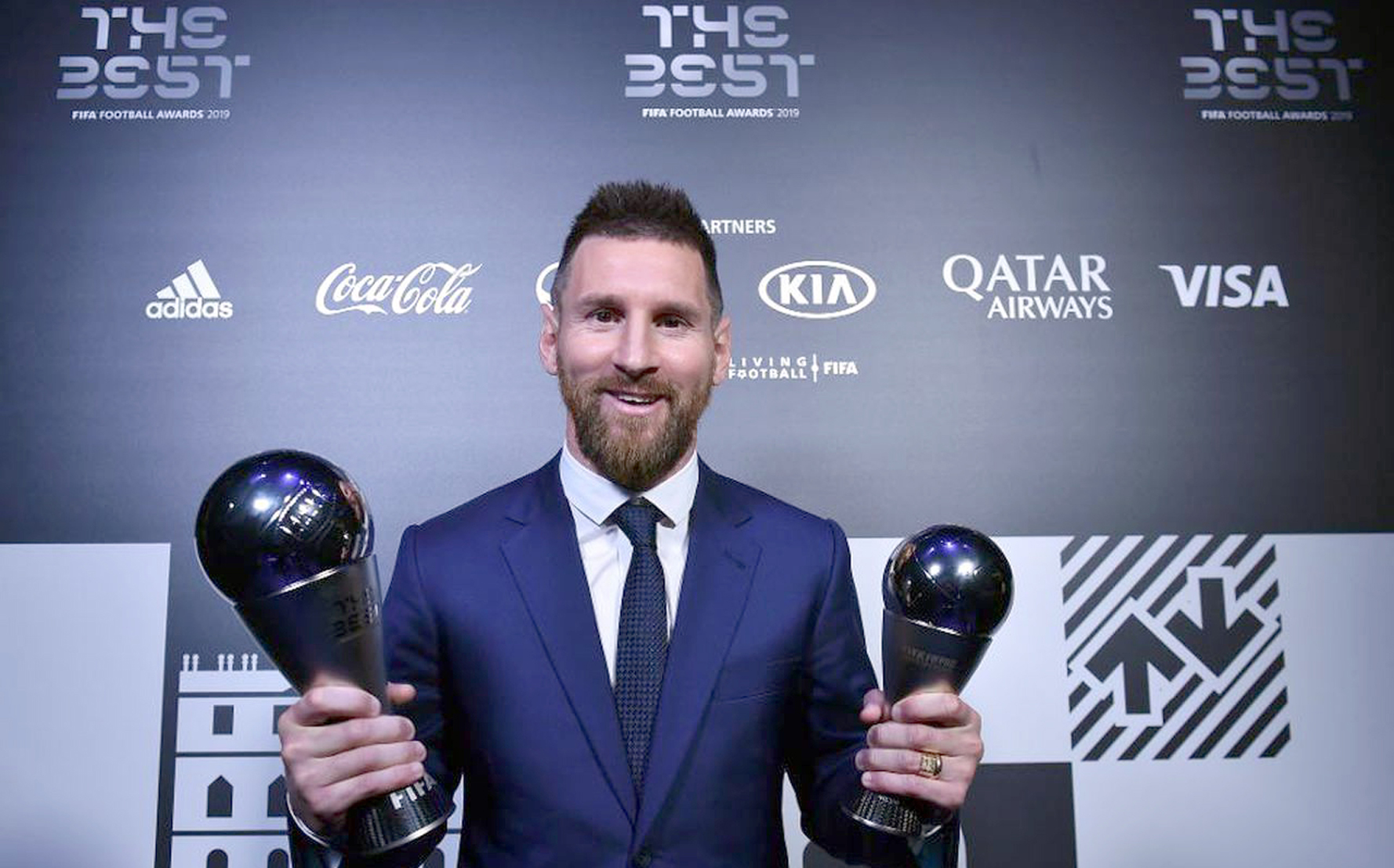 Manolitoenelplay:: Lionel Messi Recibió El Premio The Best Al Mejor ...