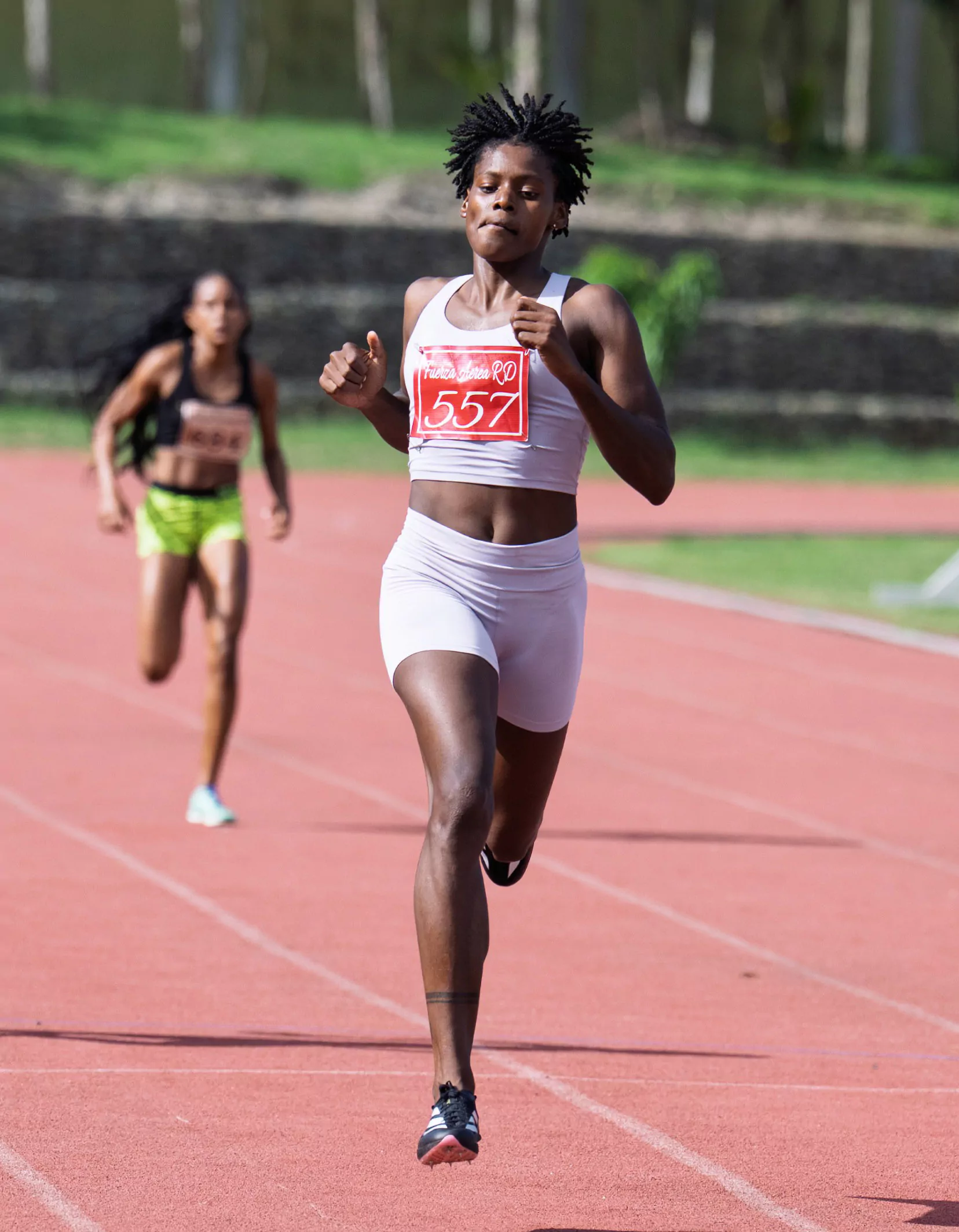 Manolitoenelplay:: Marileidy Paulino conquista oro en los 200 metros y relevo 4x100 de los Juegos Militares